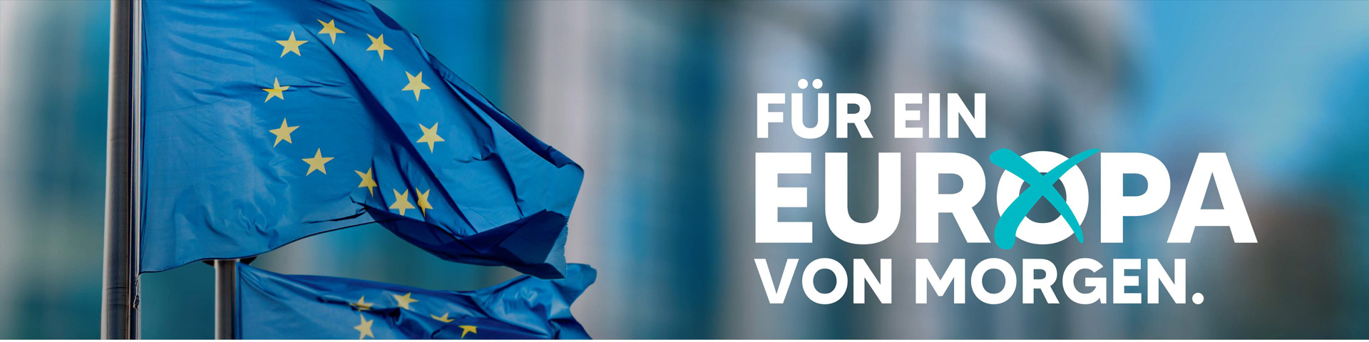 Foto JVP Eu-Flaggen und Text Für ein Europa von morgen.